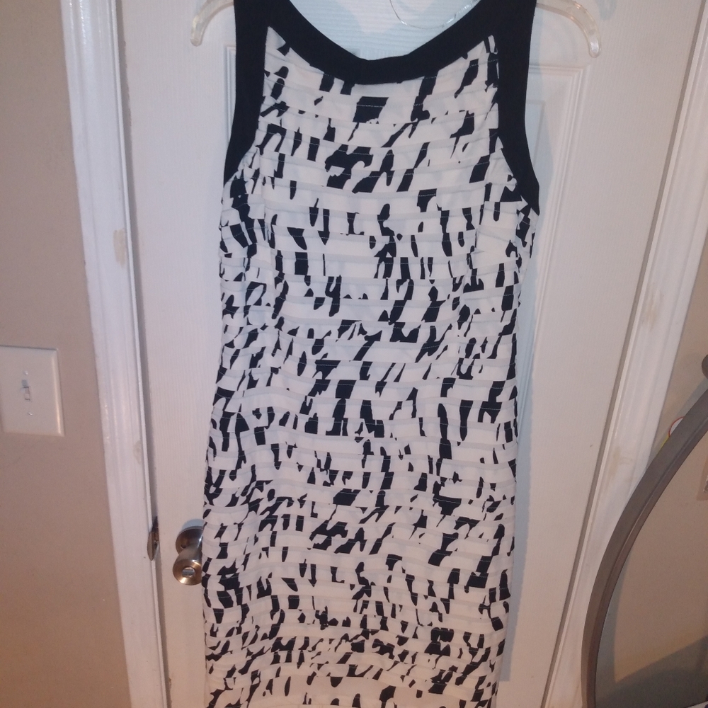 Sexy Ruffle Sleeveless Work or Play dress